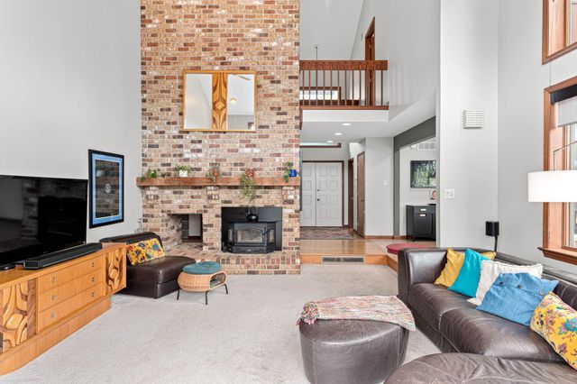 703 RIDGE RD, Pottstown, PA 19465