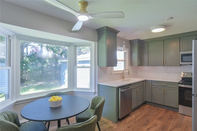 539 Washington Avenue, Irondequoit, NY 14617