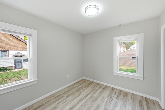 2920 N 27th STREET, Milwaukee, WI 53210