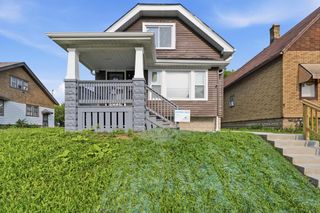 2920 N 27th STREET, Milwaukee, WI 53210