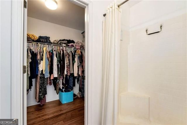 1115 Lake Lucerne Road SW, Lilburn, GA 30047