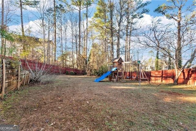 1115 Lake Lucerne Road SW, Lilburn, GA 30047