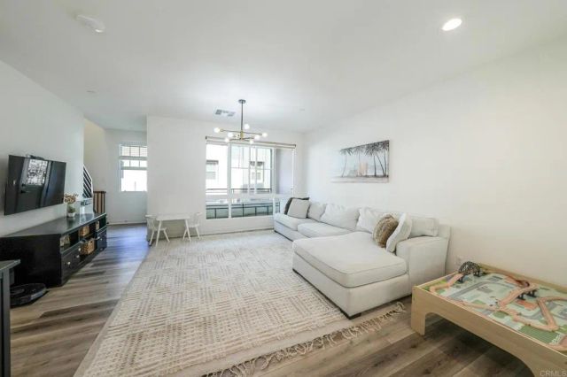 13054 Lumen Way, San Diego, CA 92130