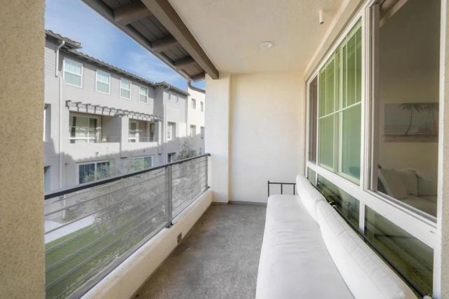 13054 Lumen Way, San Diego, CA 92130