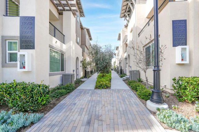 13054 Lumen Way, San Diego, CA 92130