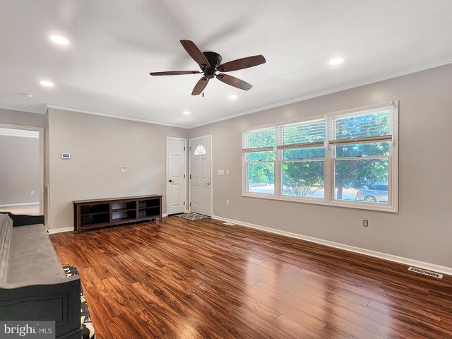 2282 BRIGANTINE BLVD, Greenbackville, VA 23356