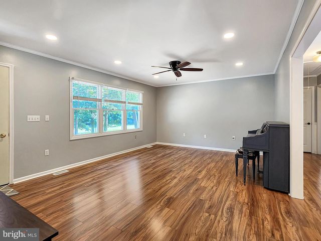 2282 BRIGANTINE BLVD, Greenbackville, VA 23356