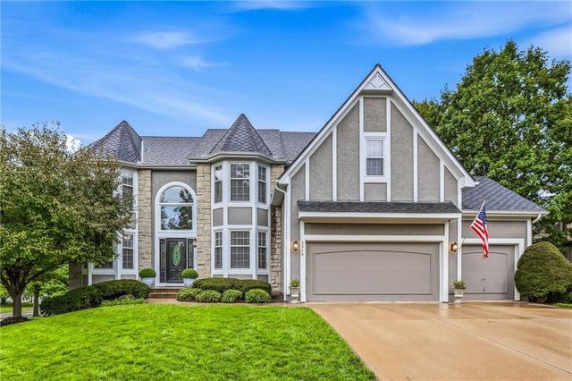 5316 W 132 Street, Overland Park, KS 66209