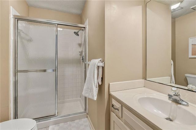 5316 W 132 Street, Overland Park, KS 66209