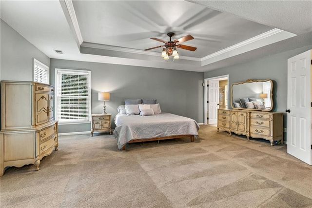 5316 W 132 Street, Overland Park, KS 66209