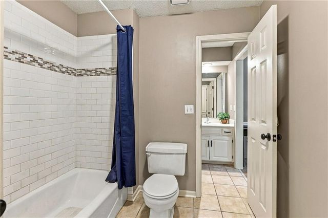5316 W 132 Street, Overland Park, KS 66209