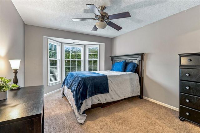 5316 W 132 Street, Overland Park, KS 66209