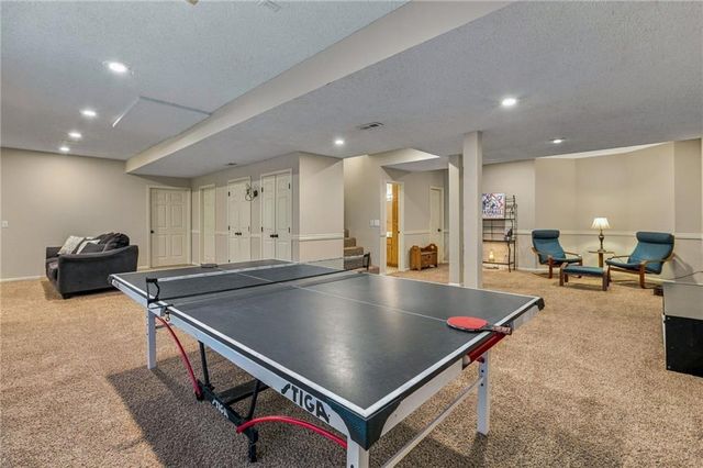 5316 W 132 Street, Overland Park, KS 66209