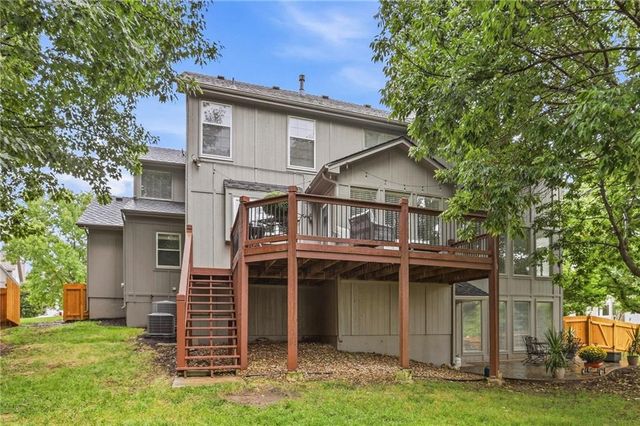 5316 W 132 Street, Overland Park, KS 66209