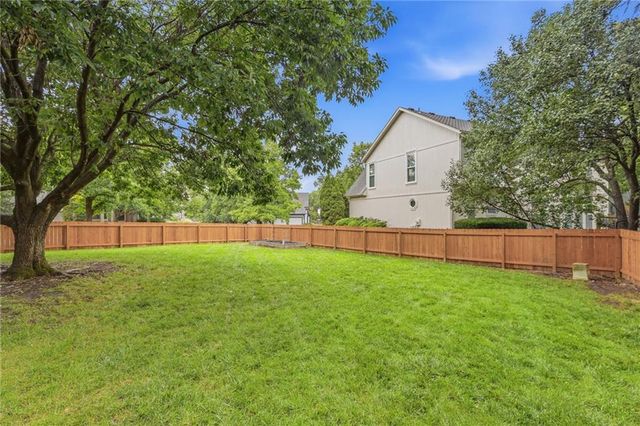 5316 W 132 Street, Overland Park, KS 66209