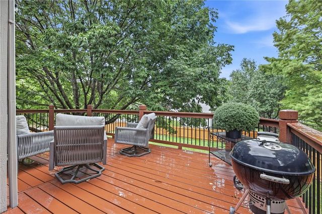 5316 W 132 Street, Overland Park, KS 66209