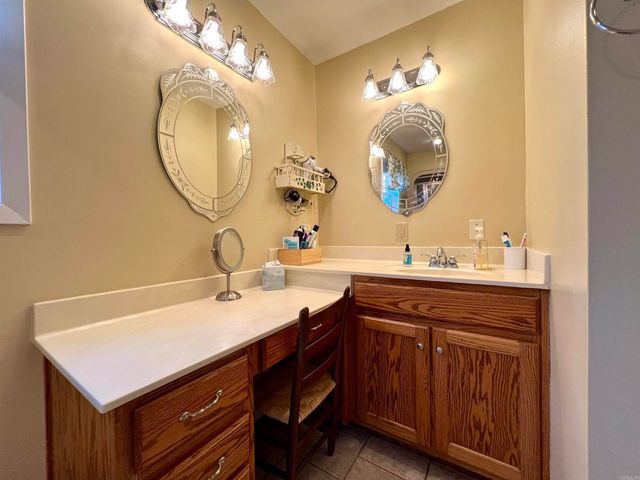 82 County Road 321, Jonesboro, AR 72401