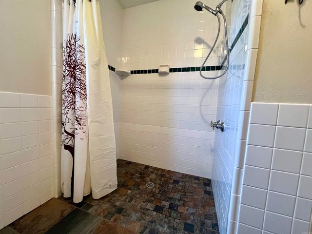 82 County Road 321, Jonesboro, AR 72401