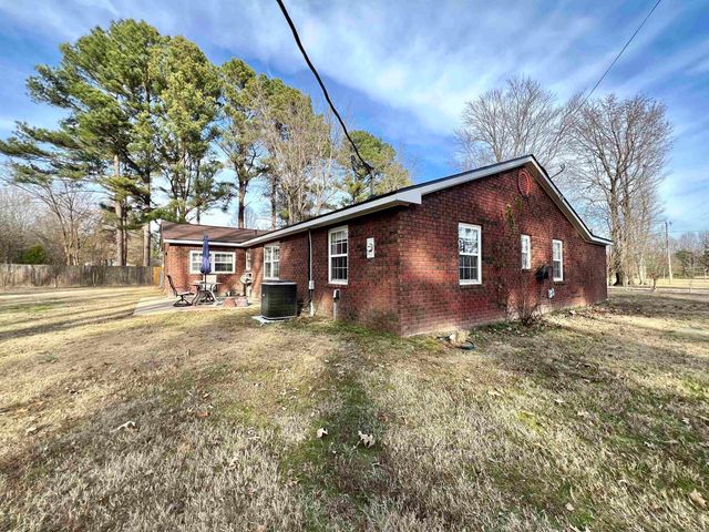 82 County Road 321, Jonesboro, AR 72401