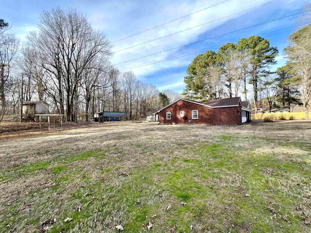 82 County Road 321, Jonesboro, AR 72401