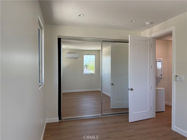 20953 Saticoy, Canoga Park, CA 91304