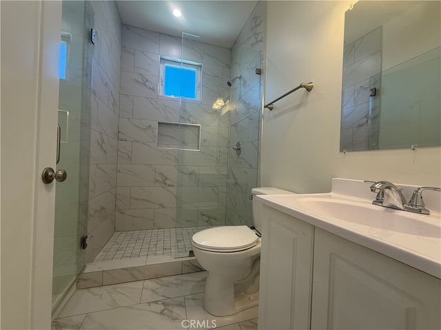 20953 Saticoy, Canoga Park, CA 91304