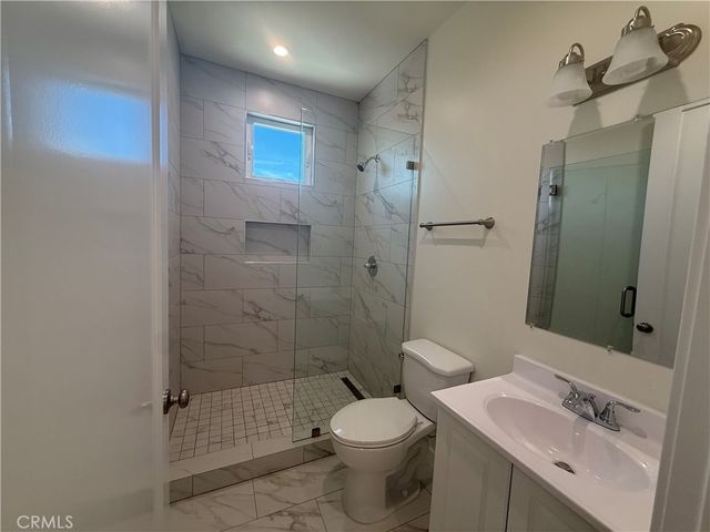 20953 Saticoy, Canoga Park, CA 91304