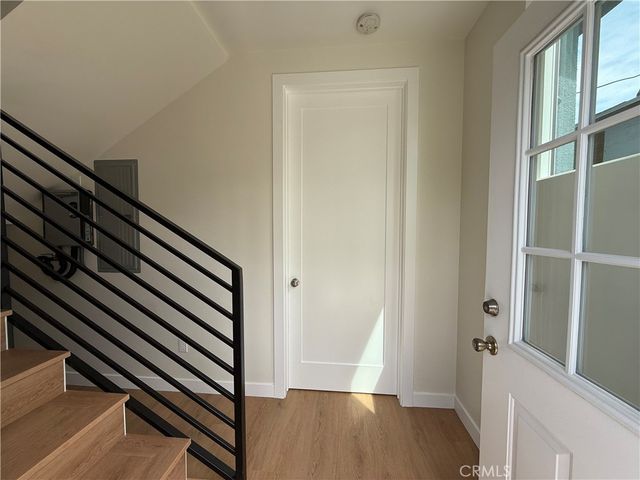 20953 Saticoy, Canoga Park, CA 91304