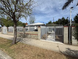 20953 Saticoy, Canoga Park, CA 91304