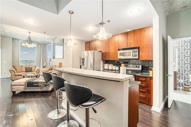 361 17th NW Street 816, Atlanta, GA 30363