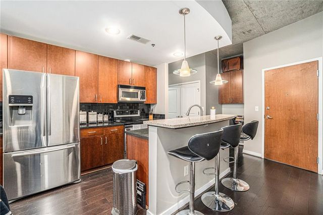 361 17th NW Street 816, Atlanta, GA 30363