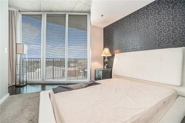 361 17th NW Street 816, Atlanta, GA 30363