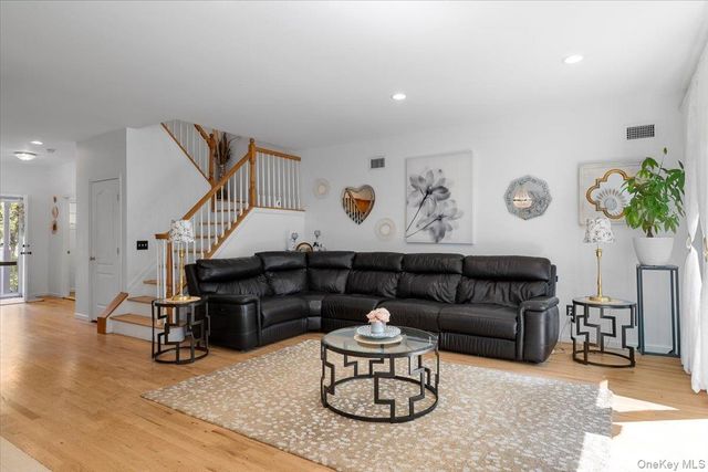 19 Terrace Lane, Patchogue, NY 11772