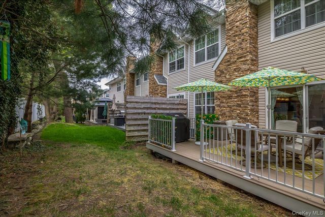 19 Terrace Lane, Patchogue, NY 11772