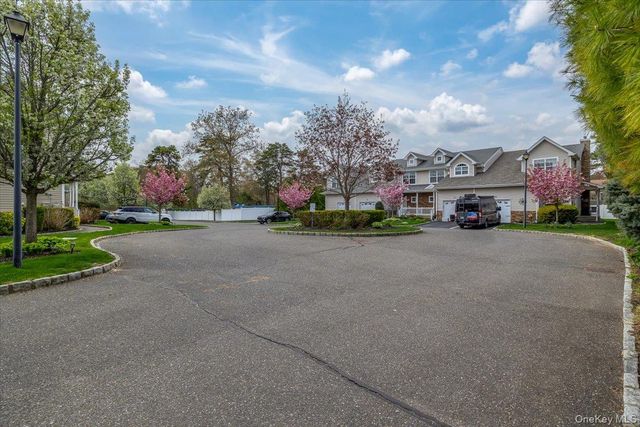 19 Terrace Lane, Patchogue, NY 11772