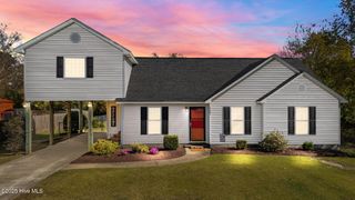 2483 Hunterchase Lane, Greenville, NC 27858