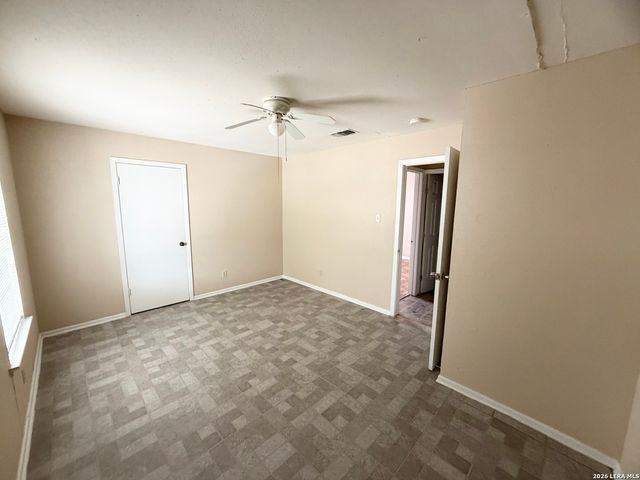 115 Victor St Apt 4, San Antonio, TX 78209