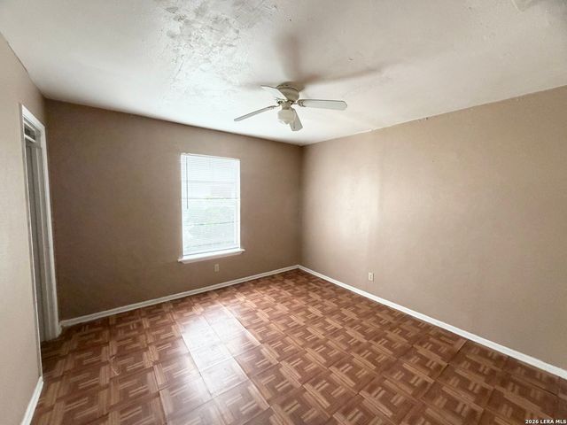 115 Victor St Apt 4, San Antonio, TX 78209