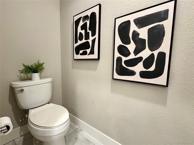 6618 E Lowry Blvd 205, Denver, CO 80230