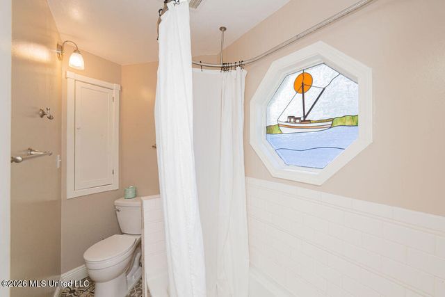 4070 Cardinal Street, Bay Saint Louis, MS 39520