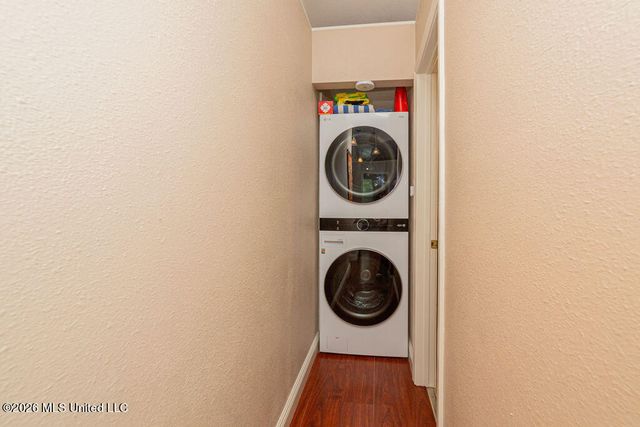 4070 Cardinal Street, Bay Saint Louis, MS 39520