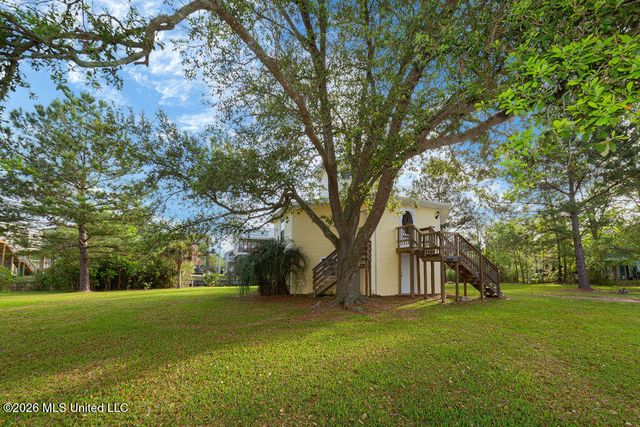 4070 Cardinal Street, Bay Saint Louis, MS 39520