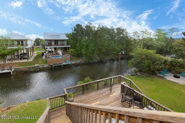 4070 Cardinal Street, Bay Saint Louis, MS 39520