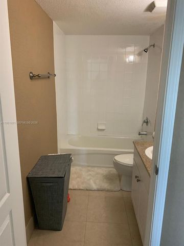 117 NW 42nd Ave 1208, Miami, FL 33126