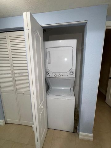 117 NW 42nd Ave 1208, Miami, FL 33126