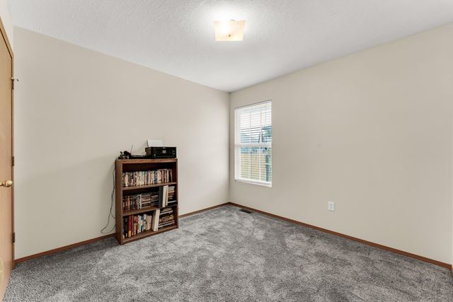 2462 W Cedar Creek Drive, Springfield, MO 65803