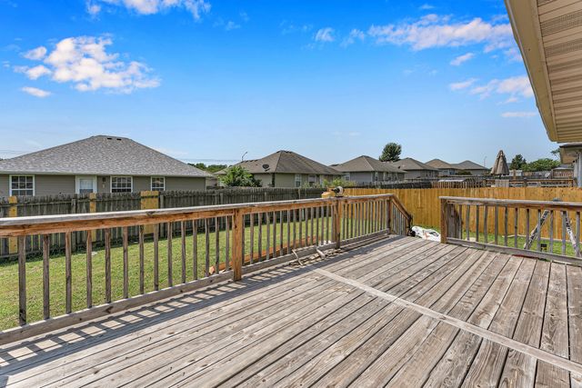 2462 W Cedar Creek Drive, Springfield, MO 65803