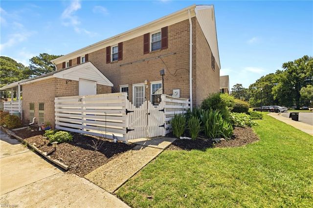 3187 Reese DR, Portsmouth, VA 23703