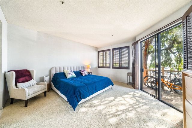 2551 Plaza Del Amo, Torrance, CA 90503