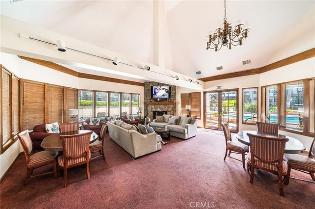 2551 Plaza Del Amo, Torrance, CA 90503